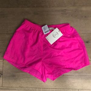 Pink urban outfitters short size Small (with tags)